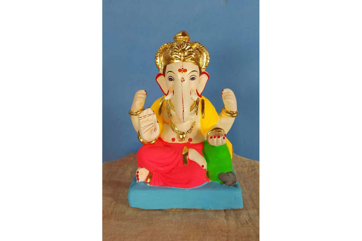 Shadu Mati Ganpati Murti photograph 9
