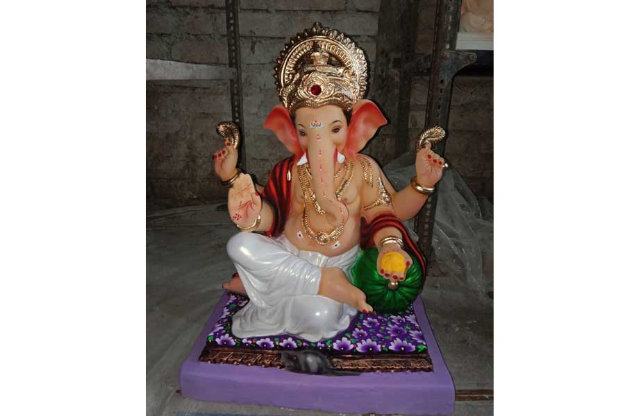 Shadu Mati Ganpati Murti photograph 26