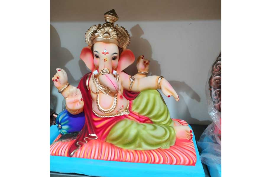 Shadu Mati Ganpati Murti photograph 34